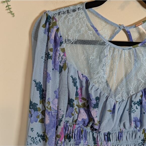 Free People Blue Floral Lace Long Sleeve Crop Top Blouse - Picture 9 of 10